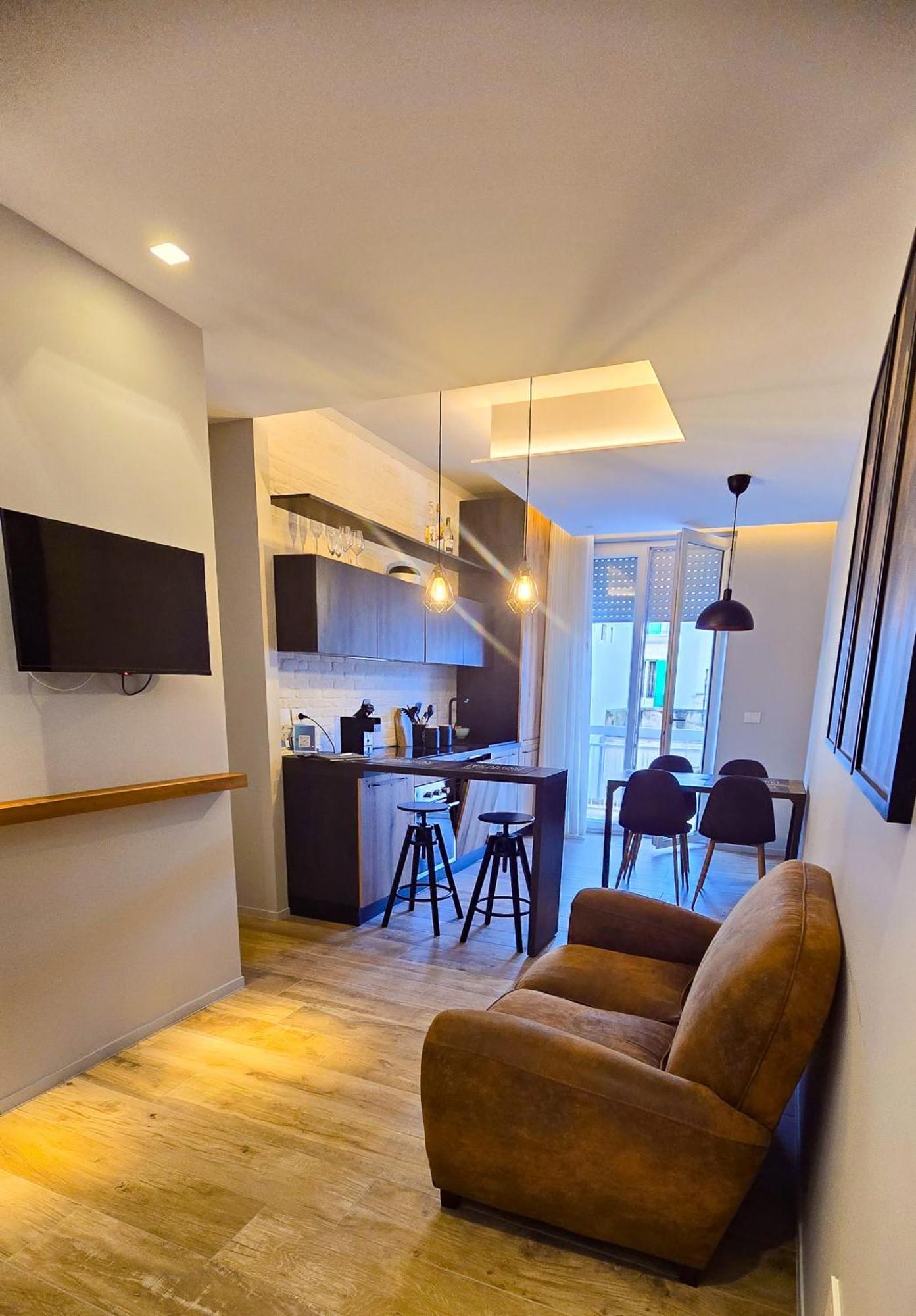 Case Vacanze 106 Maison De Charme โจวีนัซโซ ภายนอก รูปภาพ